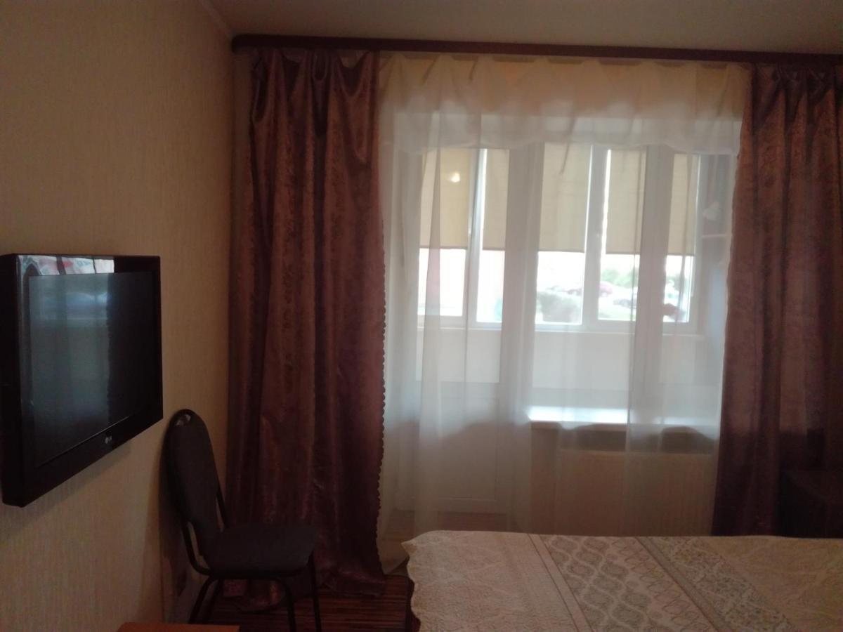 Apartamenty Riadom S Centrom Goroda Veliky Novgorod Exterior foto