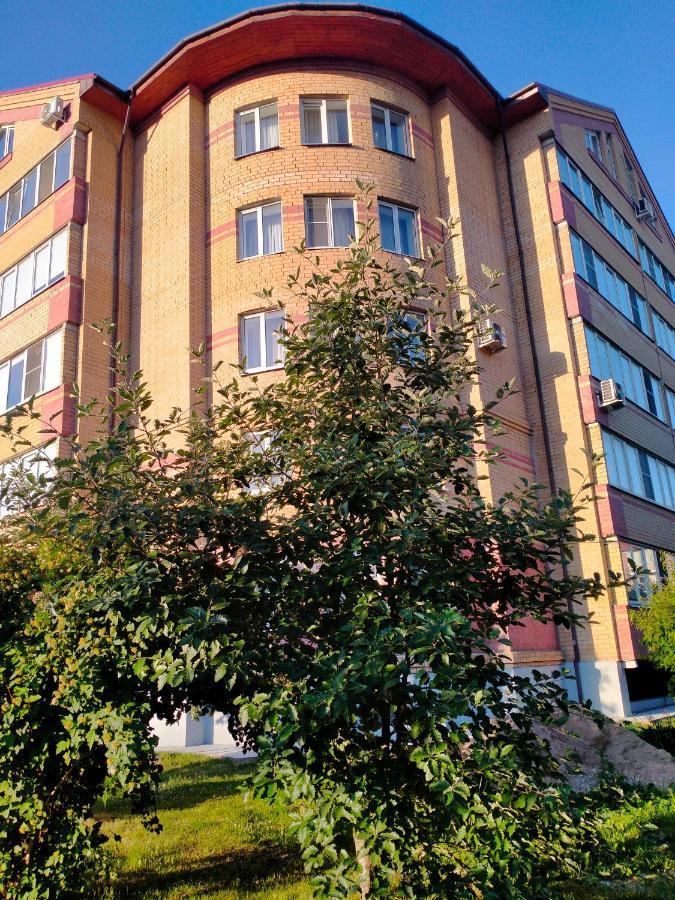 Apartamenty Riadom S Centrom Goroda Veliky Novgorod Exterior foto