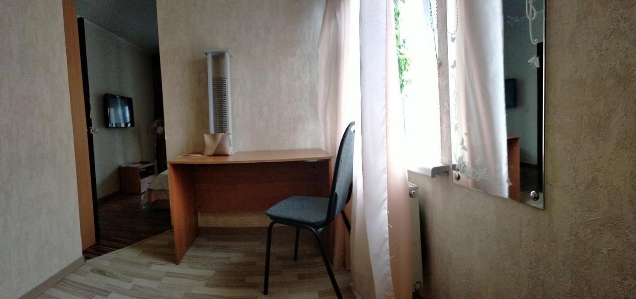 Apartamenty Riadom S Centrom Goroda Veliky Novgorod Exterior foto